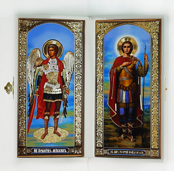 Складень с ростовыми иконами Георгий Победоносец и Архистратиг Михаил в кожаном футляре с вышивкой 9 х 18 см