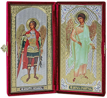 Складень с ростовыми иконами Ангел Хранитель и Архистратиг Михаил в бархатном футляре